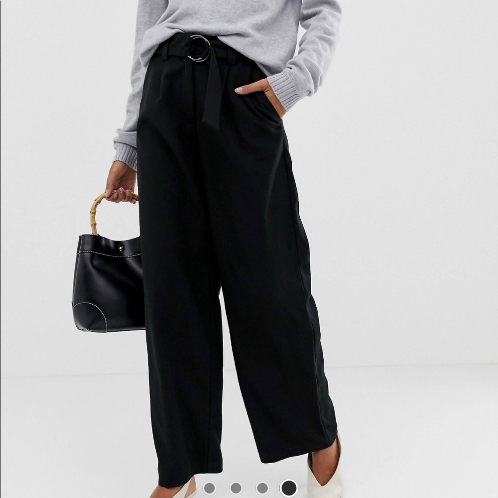NWOT ✨ High Waisted Wide Leg Pant with D-Ring Belt